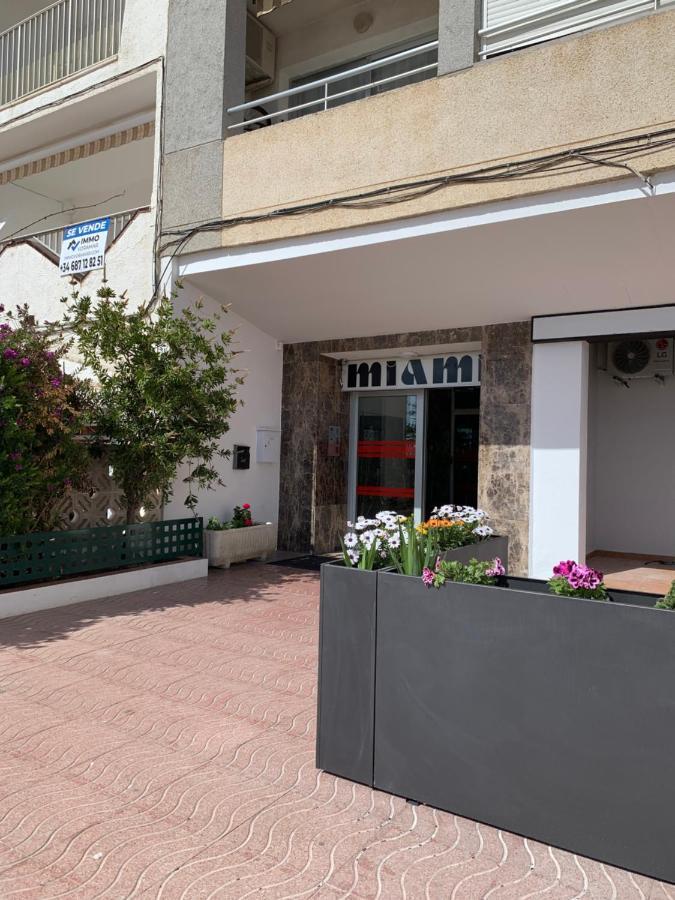 Apartamento Con Vistas Al Mar - Wifi - Aire Acondicionado Empuriabrava Exterior foto